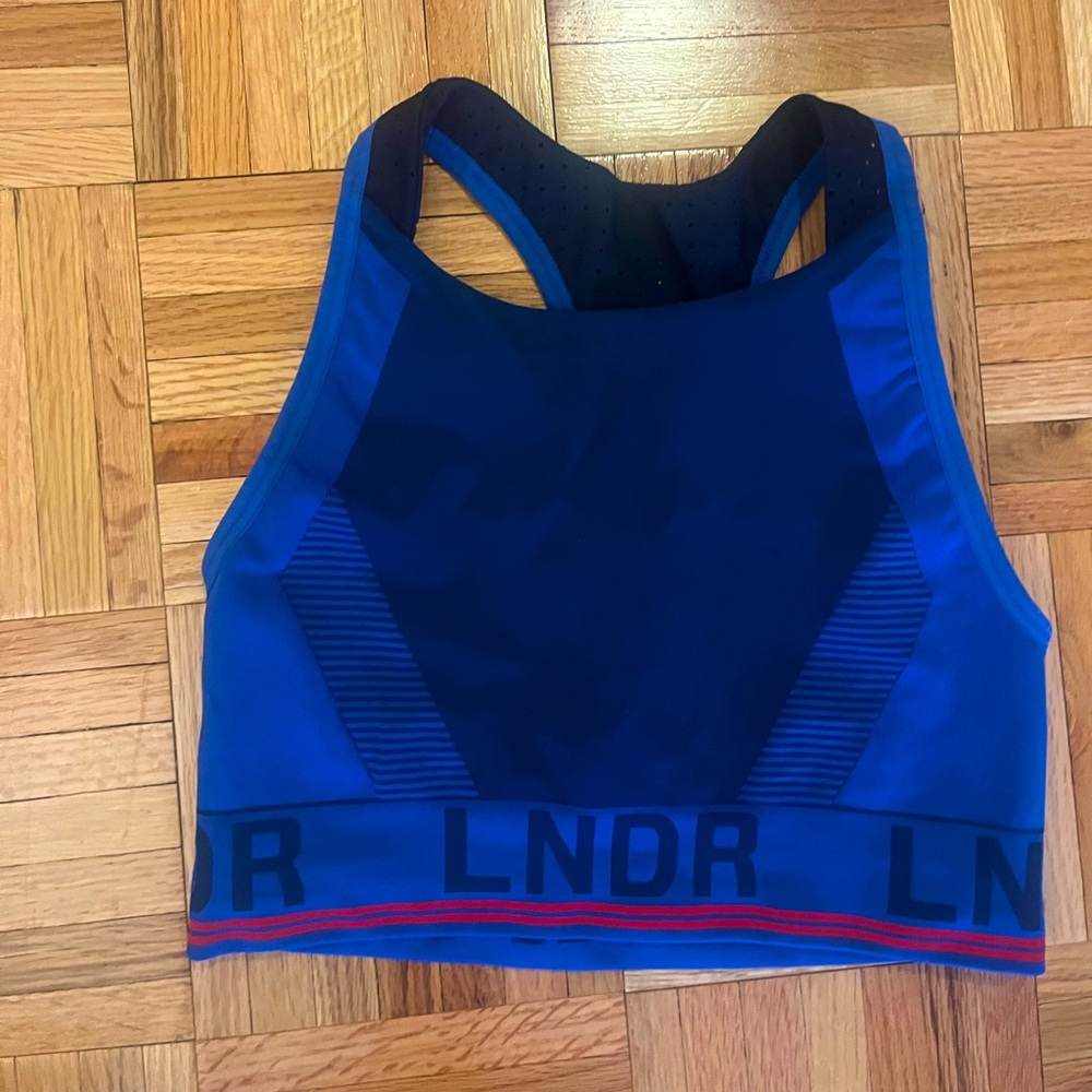 LNDR Sculpting Bra